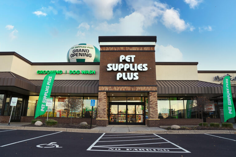 How Many Pet Supplies Plus Locations are There